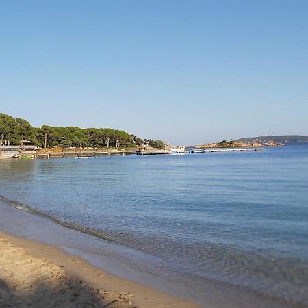 Villa Home Holiday A Cala Rossa Lecci Exterior foto