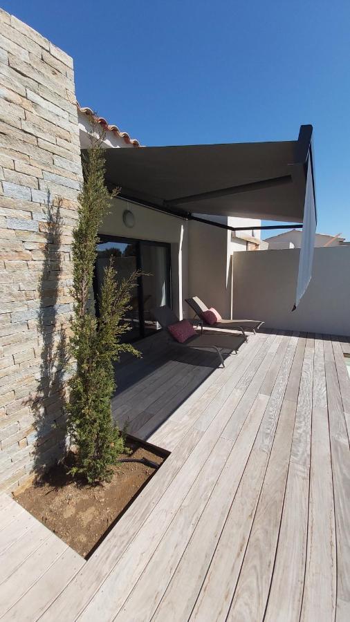 Villa Home Holiday A Cala Rossa Lecci Exterior foto