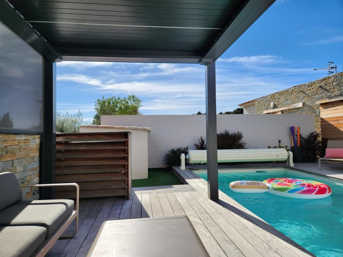 Villa Home Holiday A Cala Rossa Lecci Exterior foto