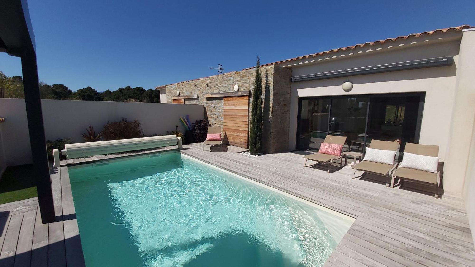 Villa Home Holiday A Cala Rossa Lecci Exterior foto